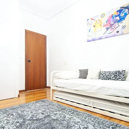 Bilborock By Zazpikaleak 毕尔巴鄂